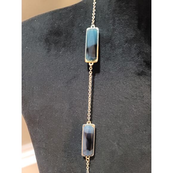 Women’s Gold Tone Long Chain Necklace With Blue Rectangular Stones Lobster Lock - Picture 4 of 6
